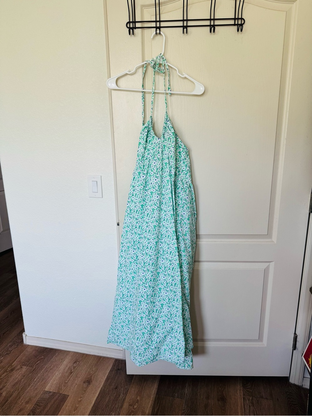 Universal Thread Mint Green Floral Halter Maxi Dress